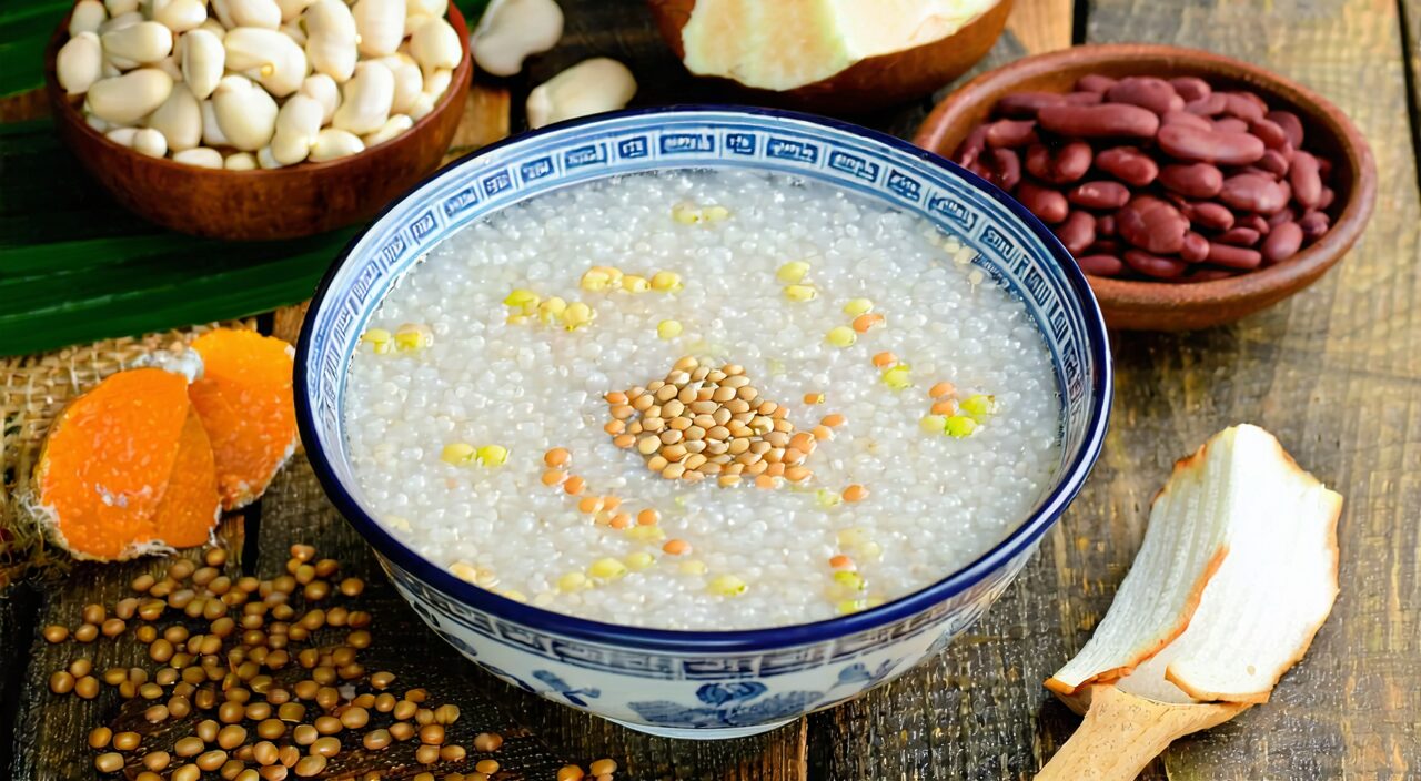 薏米山药粥与健脾祛湿食材,体现痰湿体质饮食调理